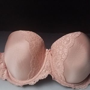 VICTORIA Secret strapless lace nude underw…
